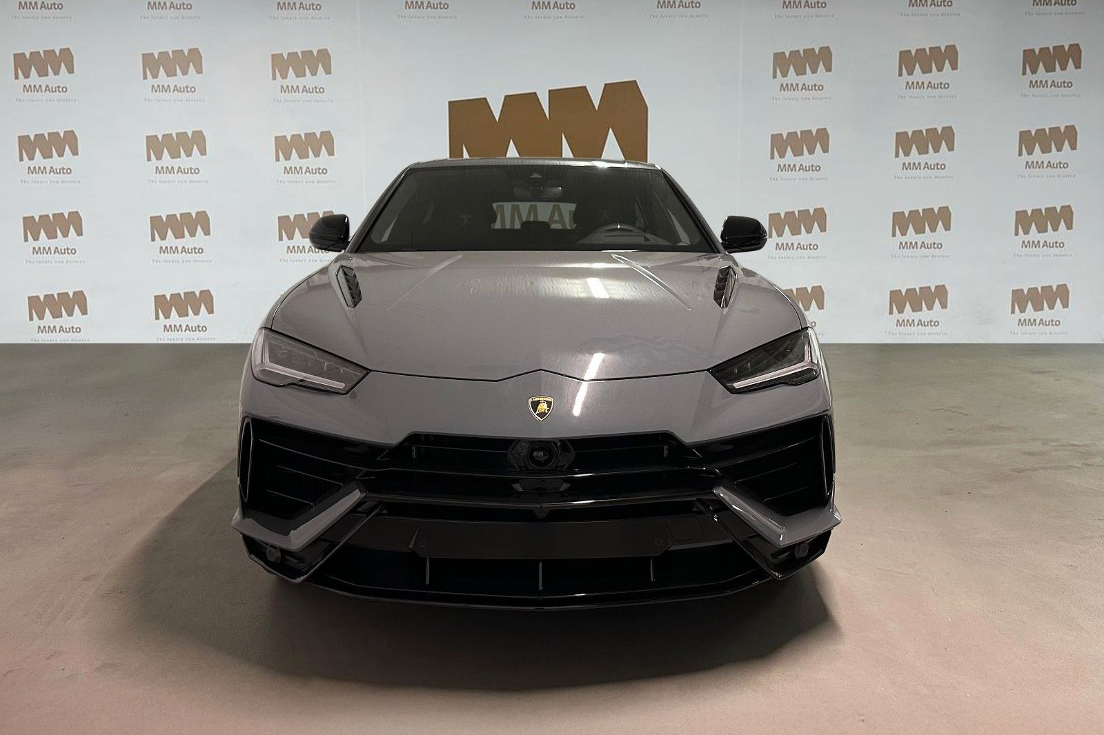 Lamborghini Urus S - Samsaru's Car Outlet
