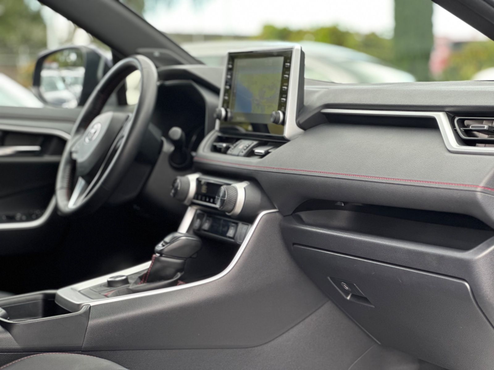 Toyota RAV 4 Plug-in Hybrid 4x4 Executive - Samsaru's Car Outlet