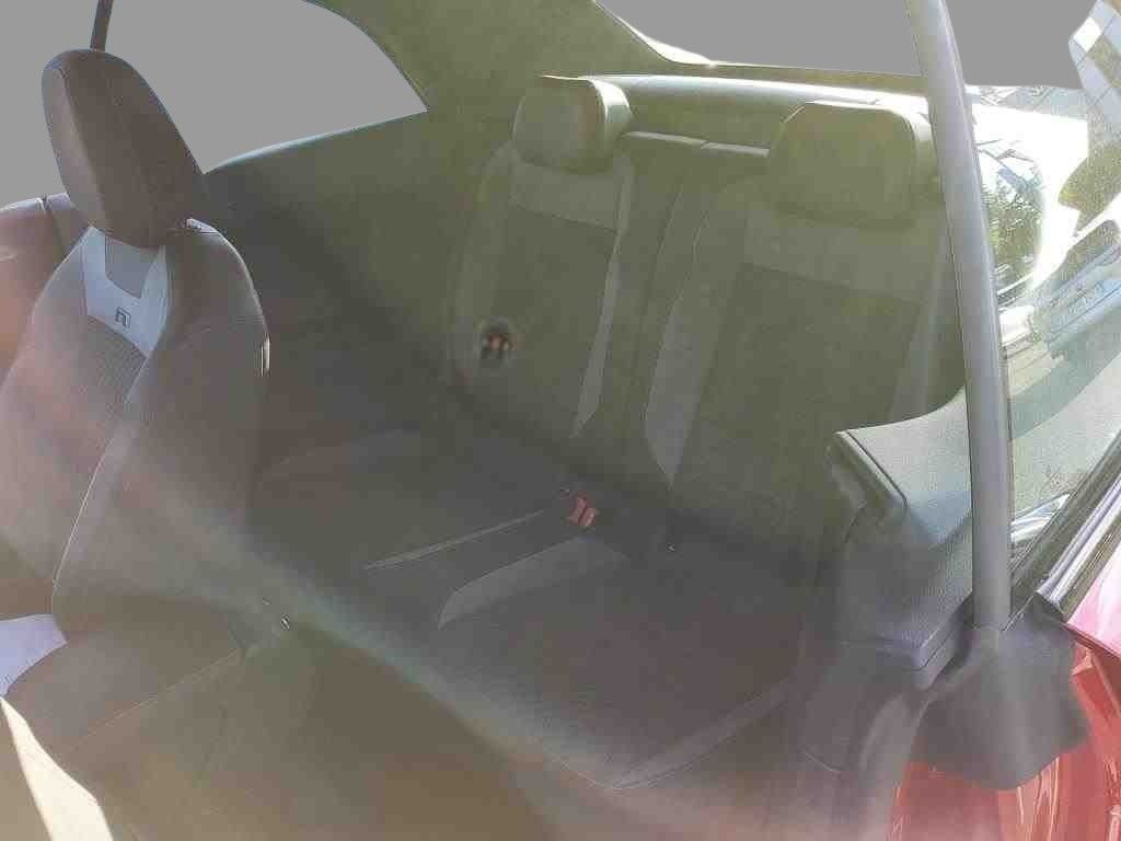 Volkswagen T-Roc 1.5 TSI R-Line Black - Samsaru's Car Outlet