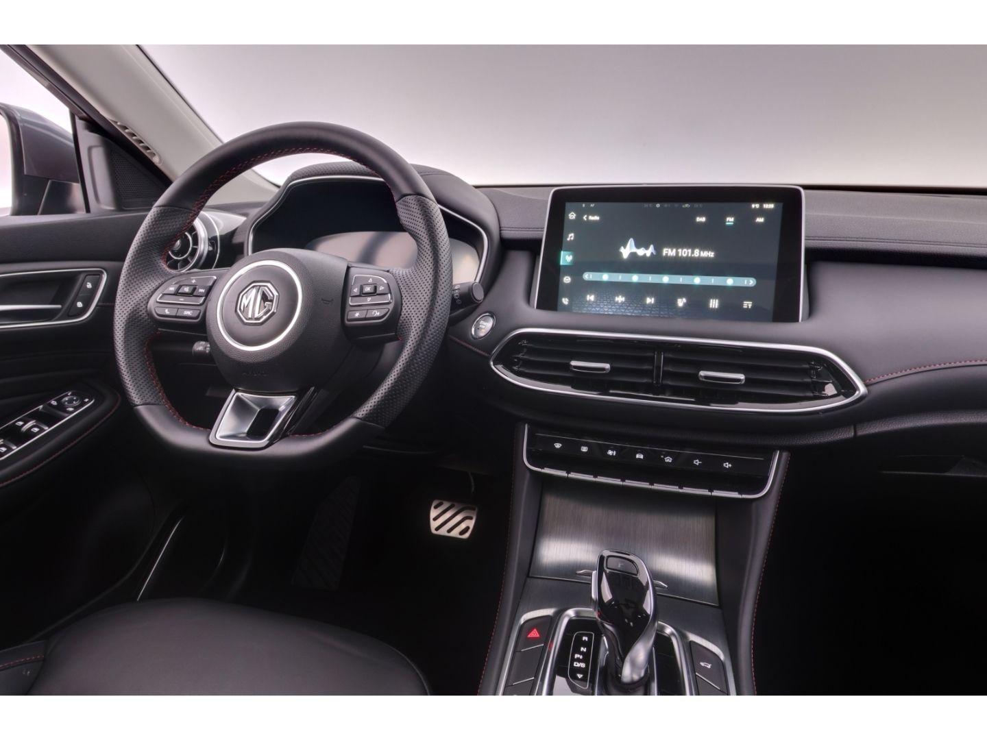 MG HS 1.5T-GDI Aut.Luxury+LED+NAVI+KAMERA+VIRTUAL