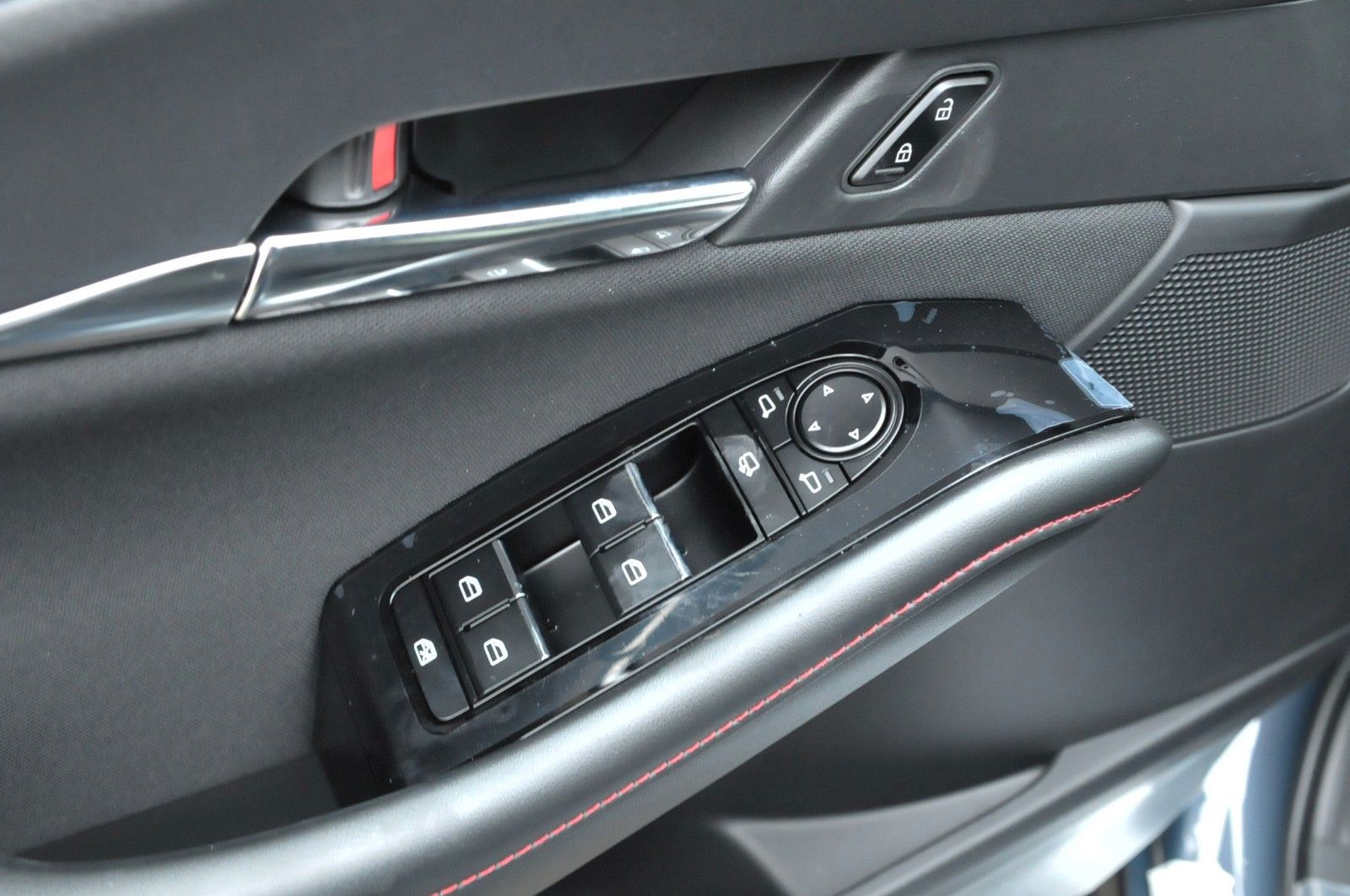 Mazda CX-30 SoMo eSKYACTIV-G 2.5 140ps Aut. Homura