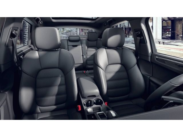 Porsche Macan S - Samsaru's Car Outlet