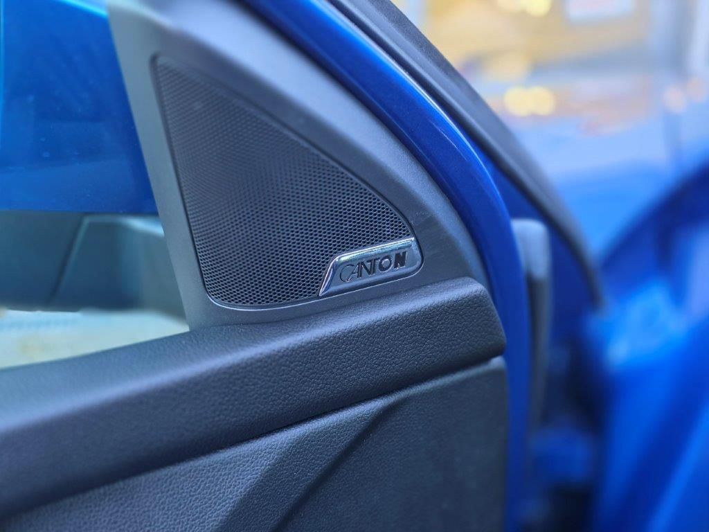 Skoda Octavia Combi 2.0 TDI DSG Style - Samsaru's Car Outlet