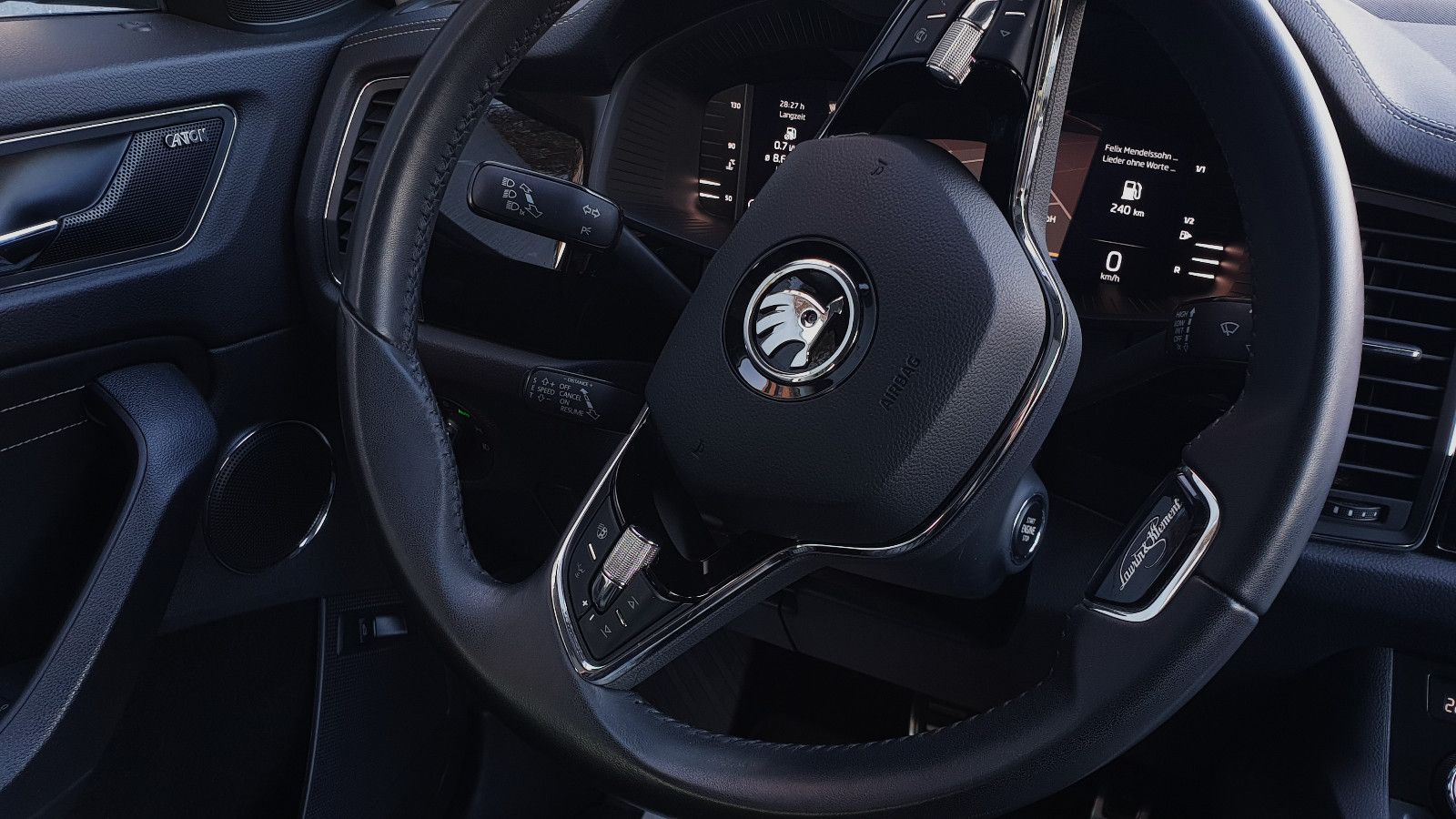 Skoda Kodiaq 2.0 TDI DSG 4x4 L&K 7 Sitze/Pano/ACC/AHK