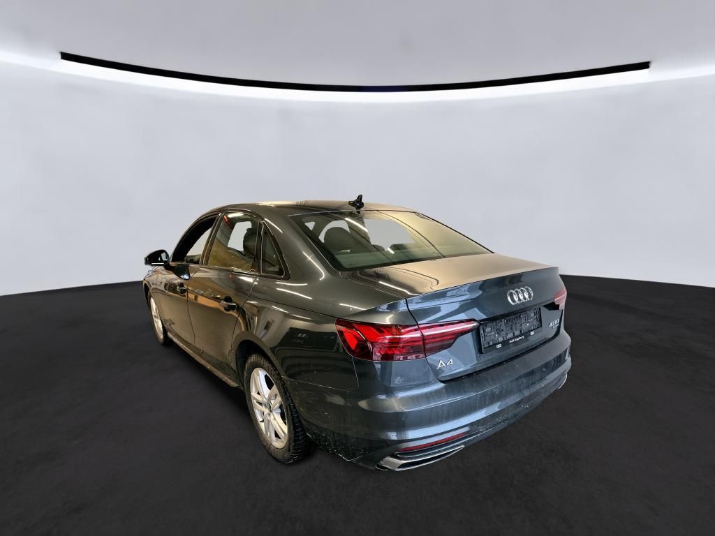 Audi A4 40 TDI quat S-TRONIC R-KAM V-COCK LED NAVI AN