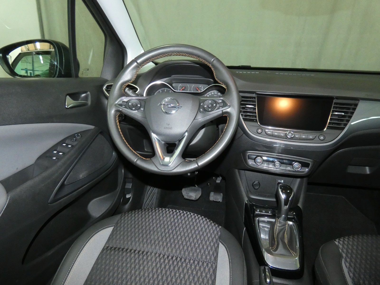 Opel Crossland - Samsaru's Car Outlet