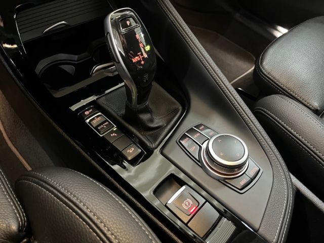 BMW X1 xDrive 20d A X-Line - Samsaru's Car Outlet