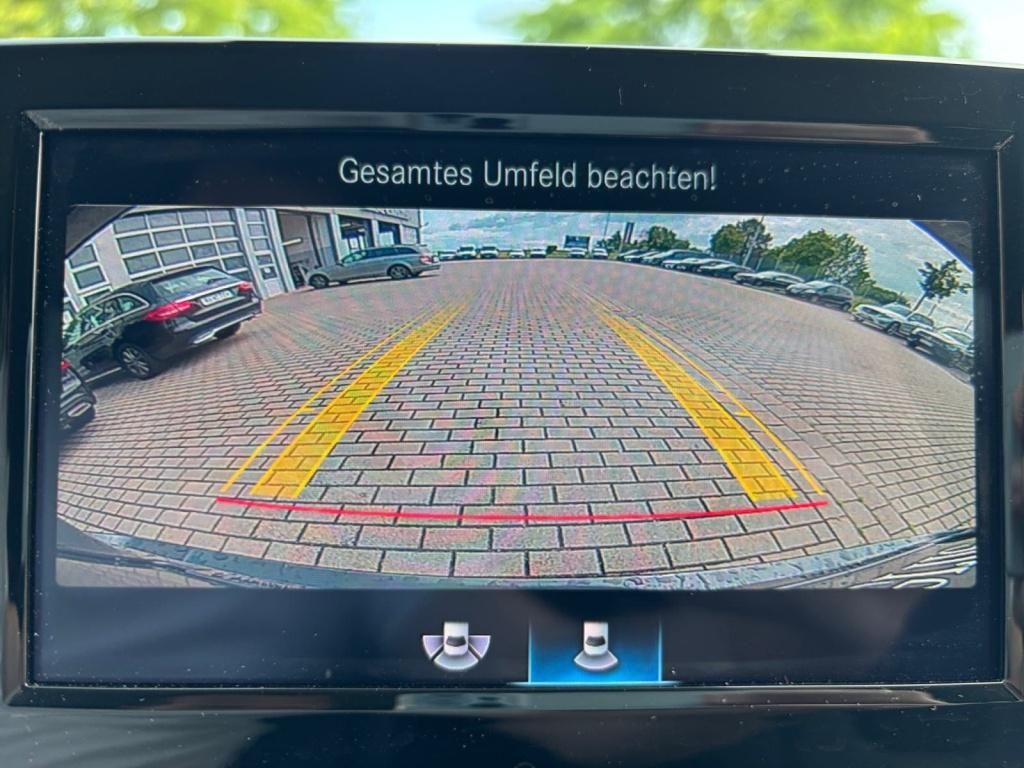 Mercedes-Benz V 220 d EDITION - Samsaru's Car Outlet