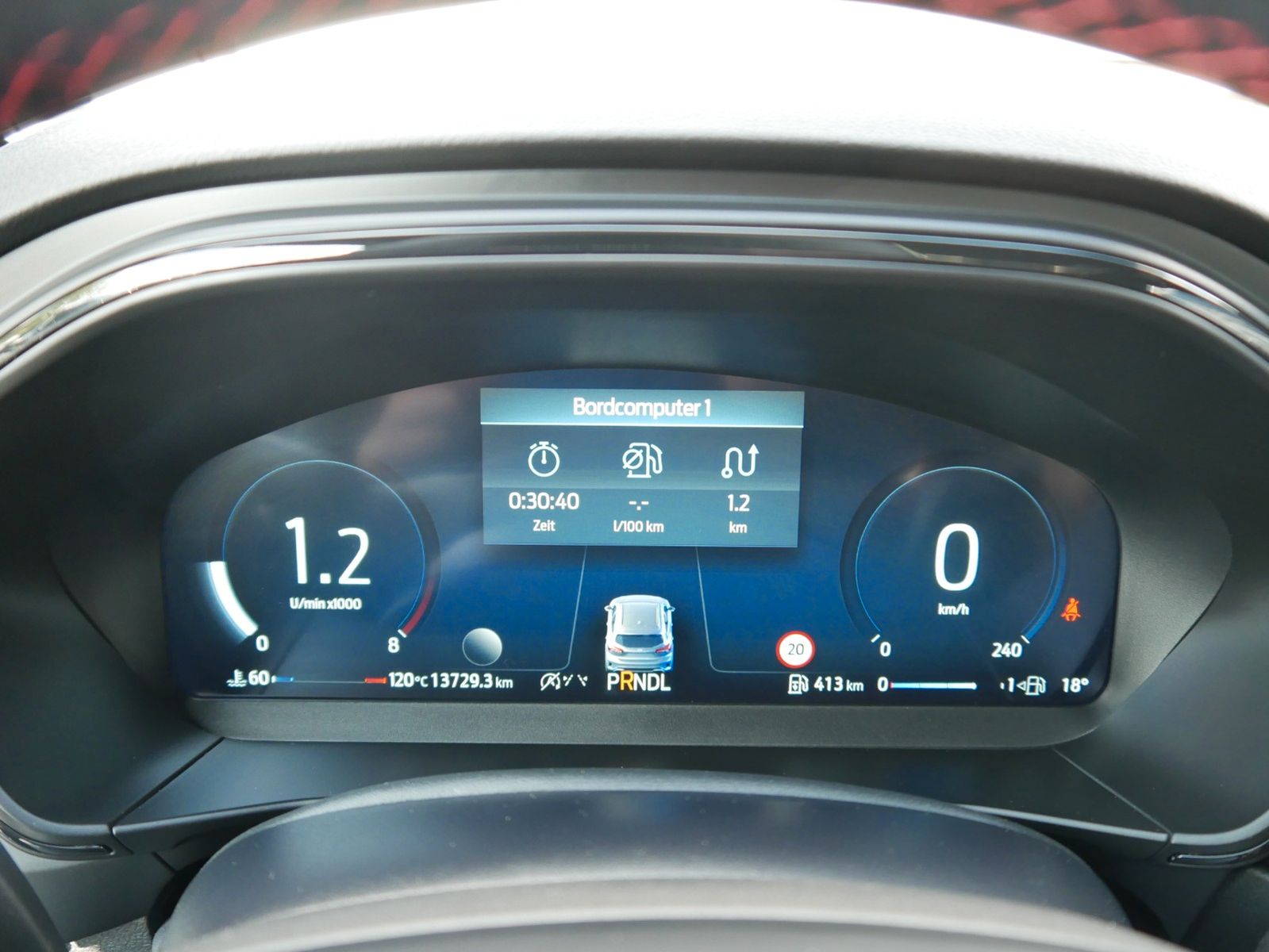 Ford Focus Turnier ST-Line X Autom Matrix Panorama