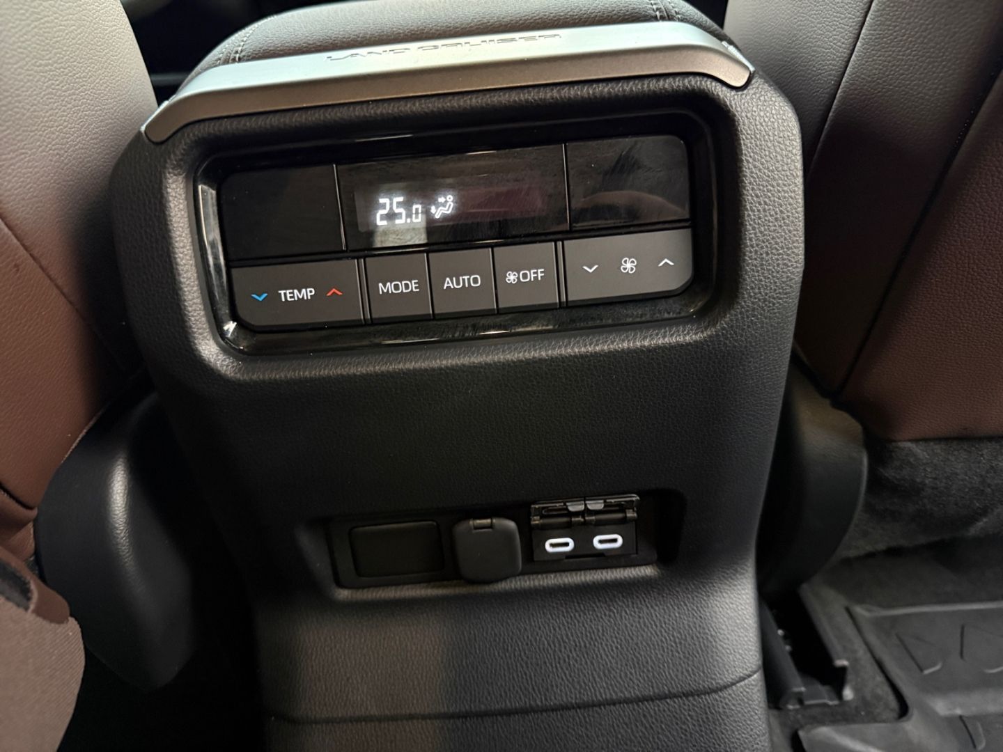 Toyota Land Cruiser 2.8 D-4D Automatik Executive *AHK*