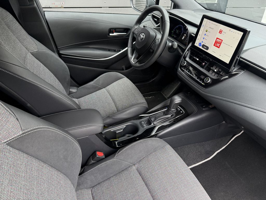 Toyota Corolla Touring Sports 1.8 Hybrid Teamplayer LED