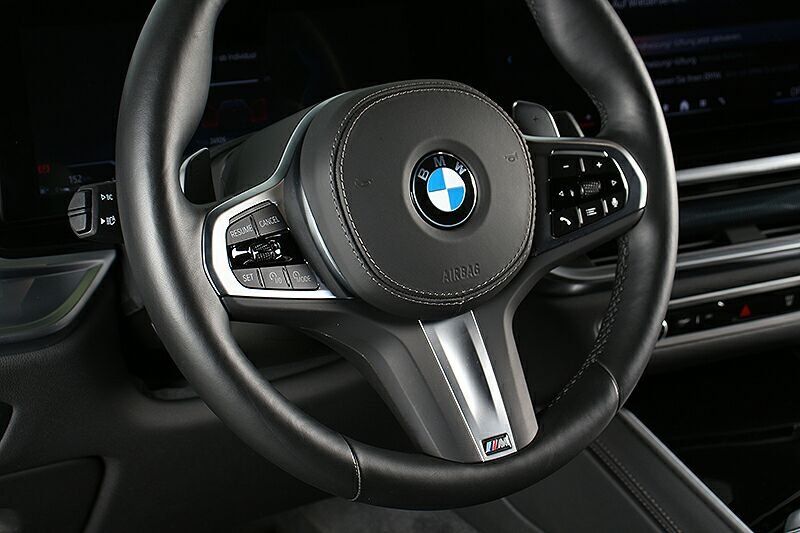 BMW X6 xDr 40i M Sport ACC Standh H&K HuD Panoramad.