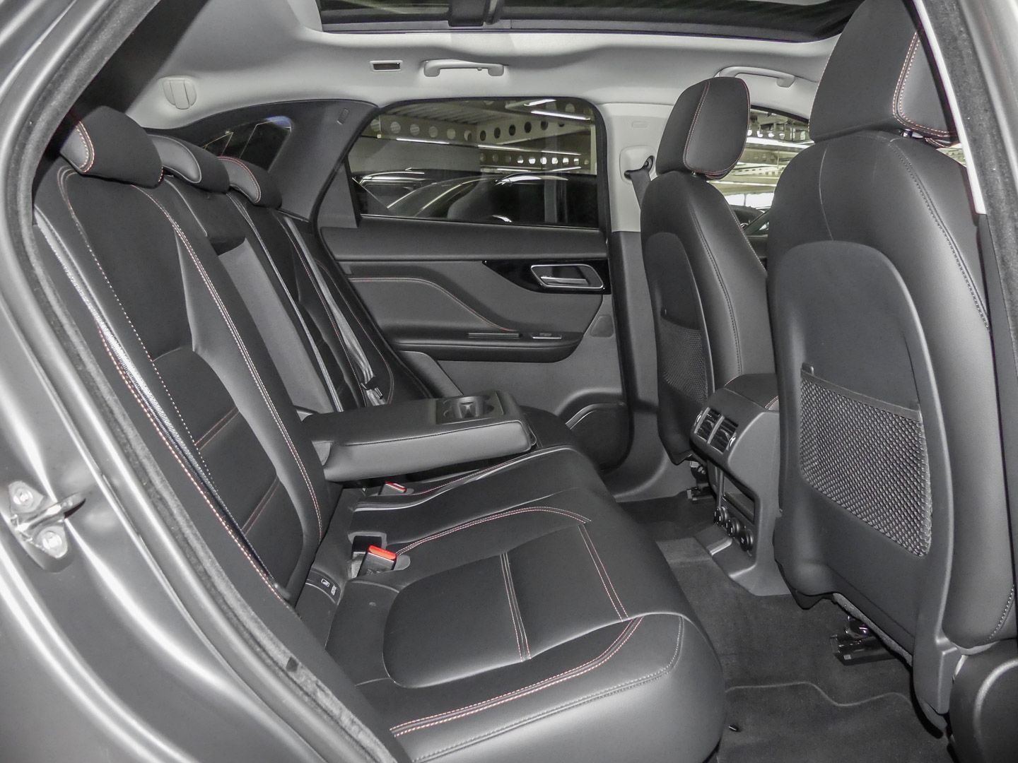 Jaguar F-Pace Prestige AWD 30d EU6d-T Allrad AHK-abnehm