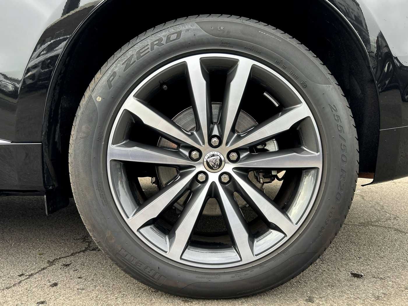 Jaguar F-Pace Plug-in-Hybrid P400e AWD R-Dynamic S