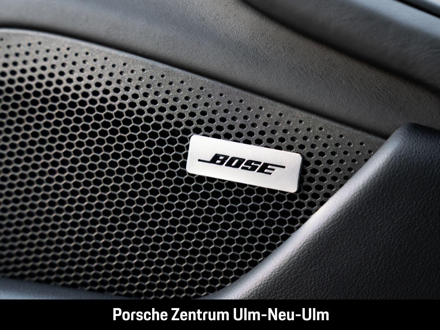 Porsche Taycan 4 Cross Turismo HD-Matrix ACC BOSE 20-Zol