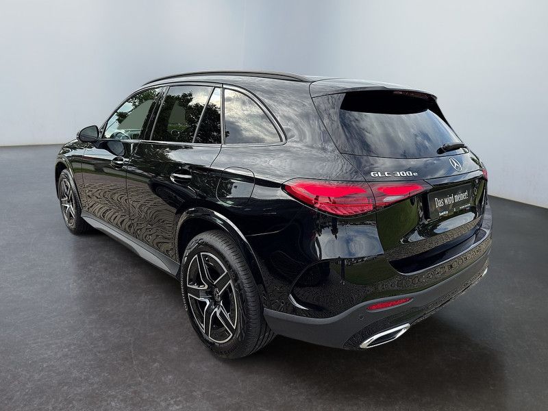 Mercedes-Benz GLC 300 e 4M , AMG BURM NIGHT MEMO 360 AHK DISTR