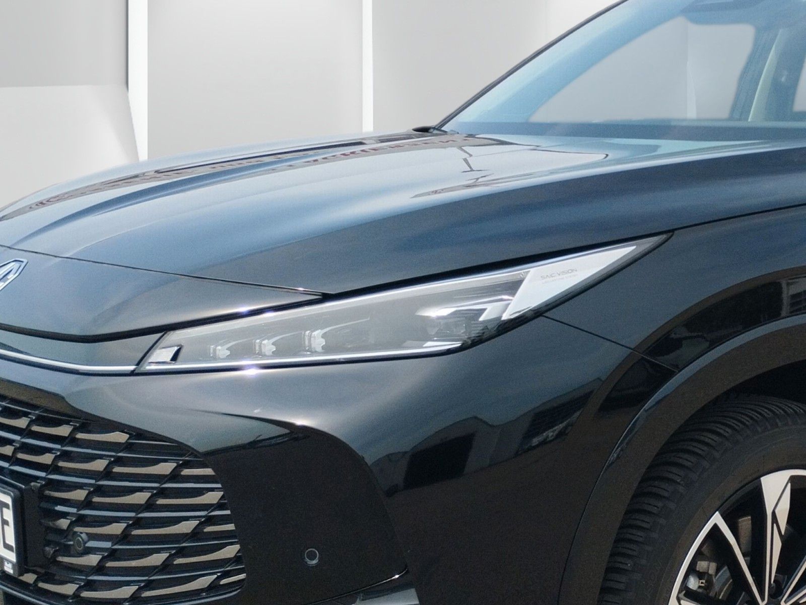 MG HS PHEV Luxury 272 PS - Allwetterreifen