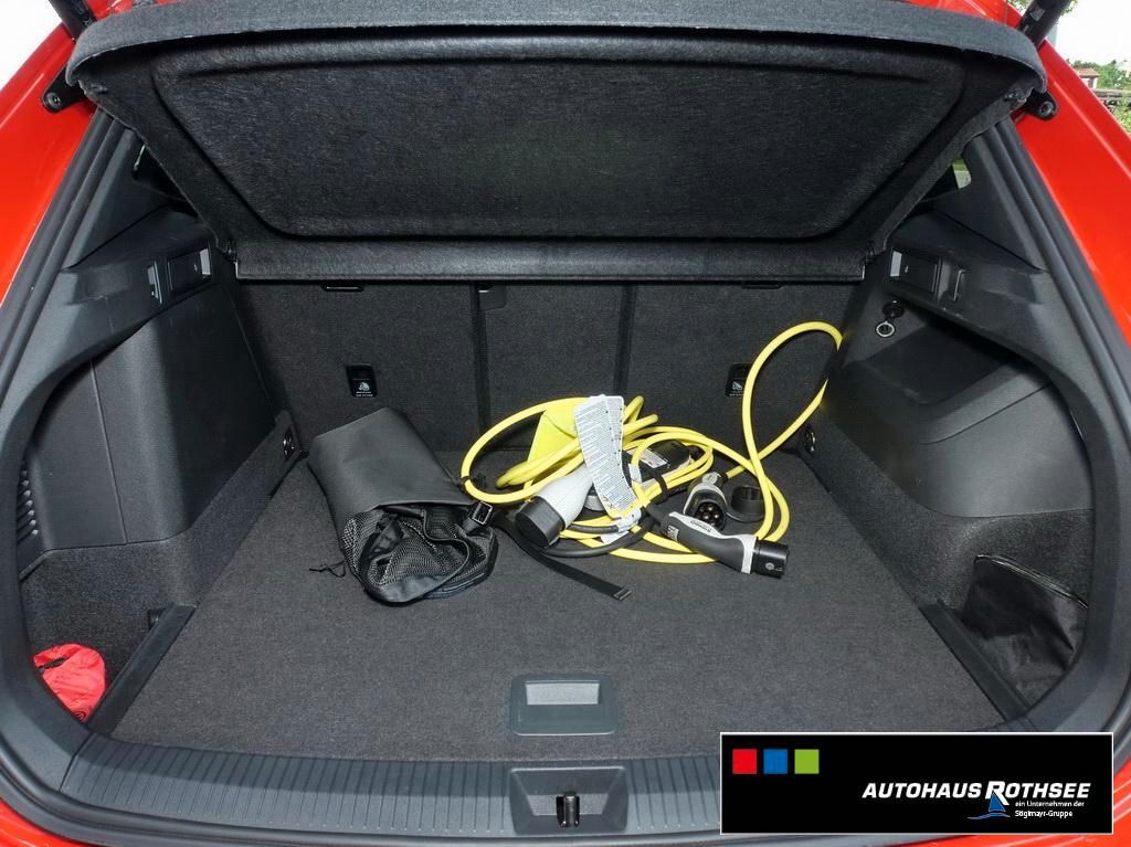 Volkswagen Tiguan R-line 1.5 eHybrid AHK+HUD+IQ-LIGHT+PANO