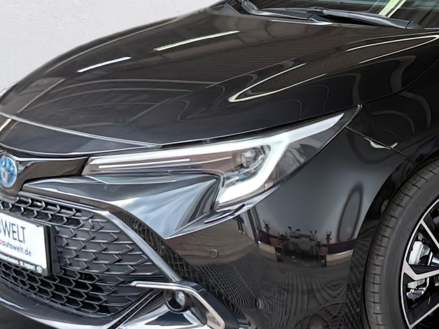 Toyota Corolla Touring Sports 2.0 Lounge PanoramaSD JBL
