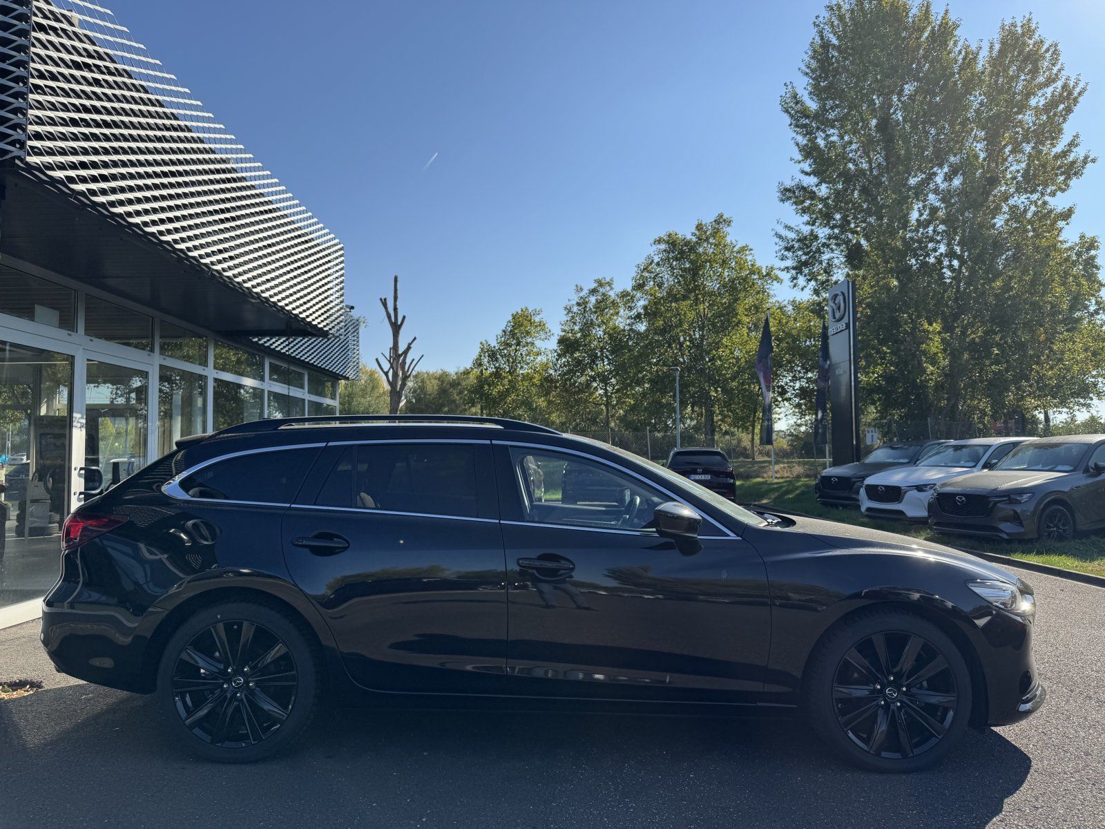 Mazda 6 2.5 SKYACTIV-G 194 HOMURA/SUNROOF/BOSE