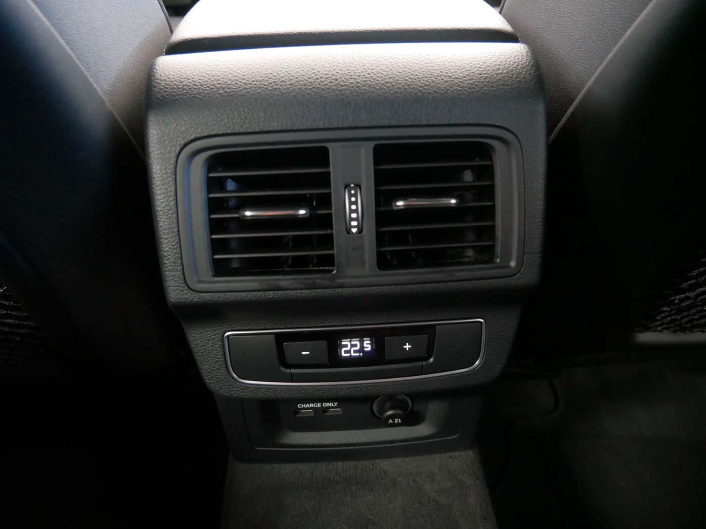 Audi Q5 40 TDI quattro S tro. S line MATRIX AHK HEAD-