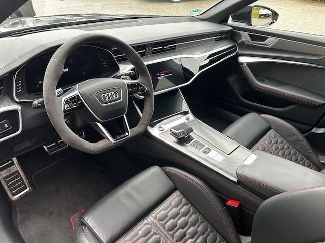 Audi RS6 Performance/Black-Red/22"/Pano/B&O