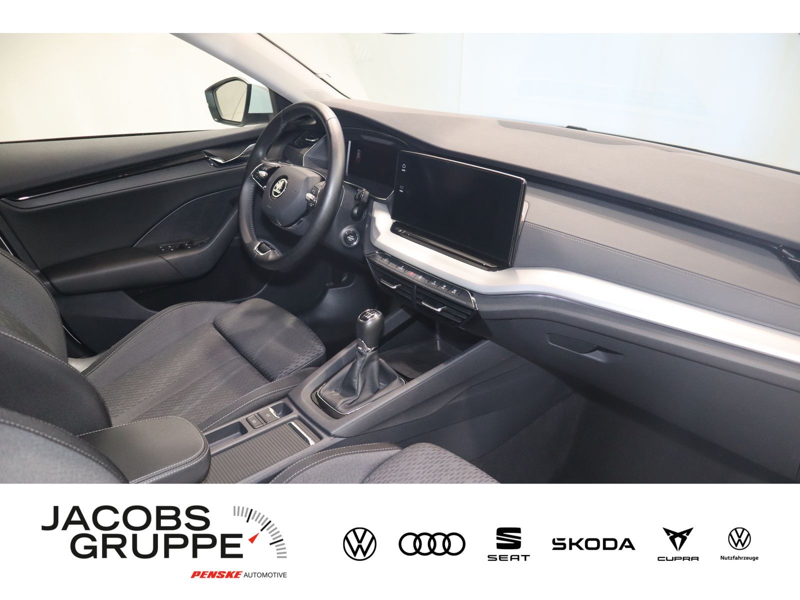 Skoda Octavia Combi 1.5 TSI Clever - Samsaru's Car Outlet