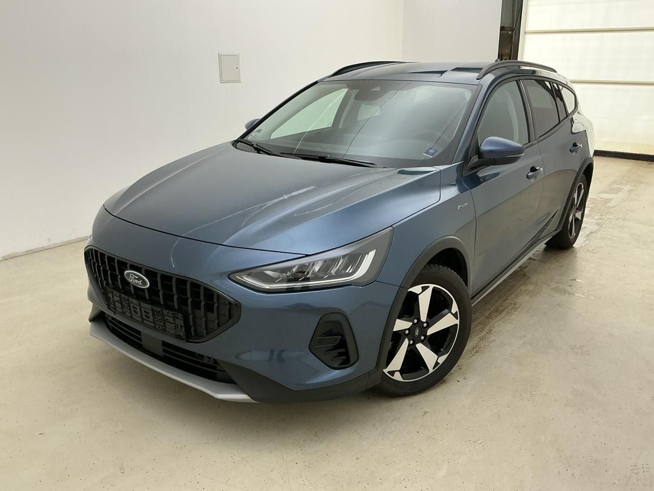 Ford Focus Turnier 1.5 EcoBlue Aut Active X SHZ+GJR