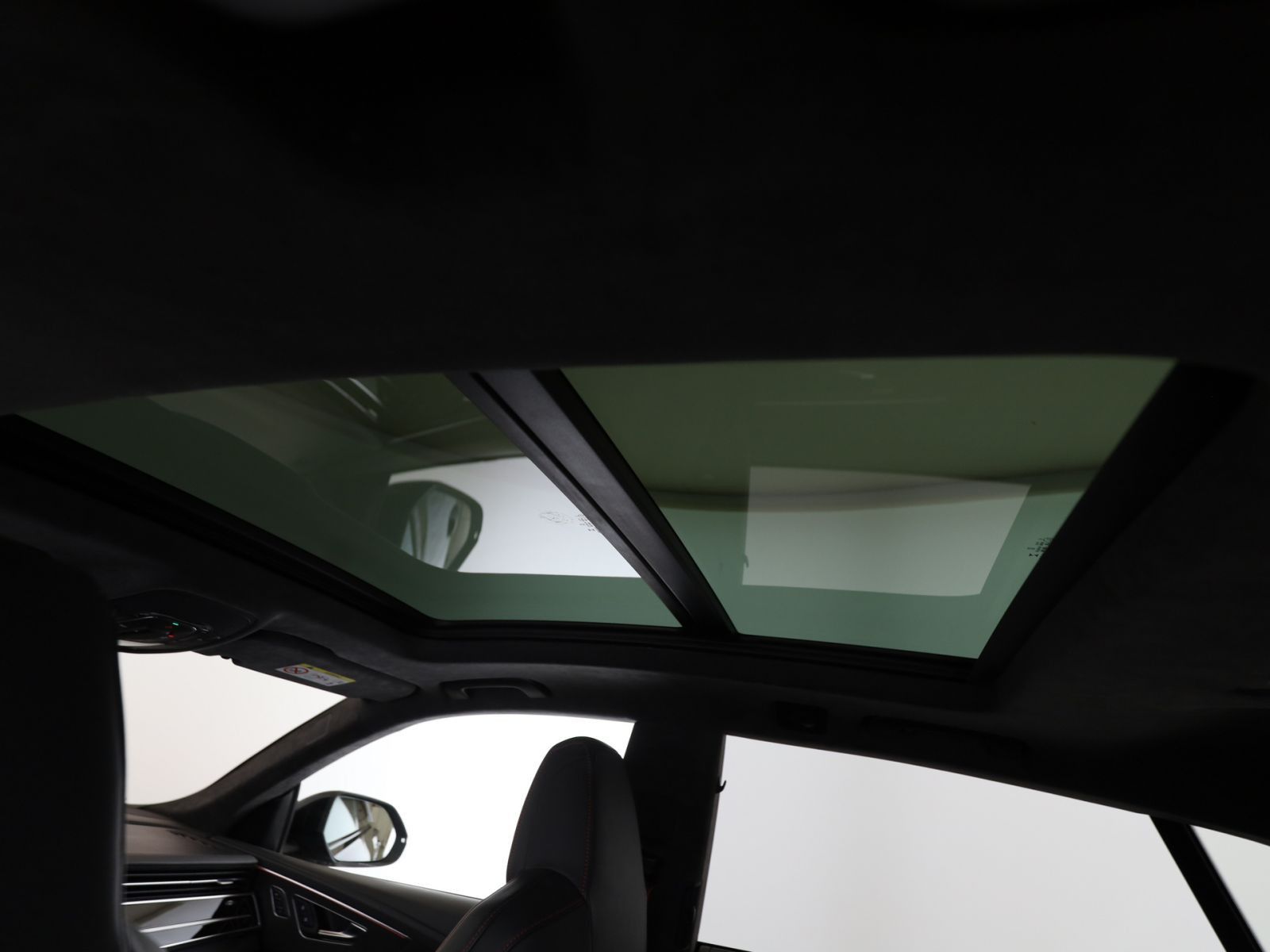 Audi RS Q8 4.0 TFSI quattro *Pano*Matrix*RFK*B&O*LUFT