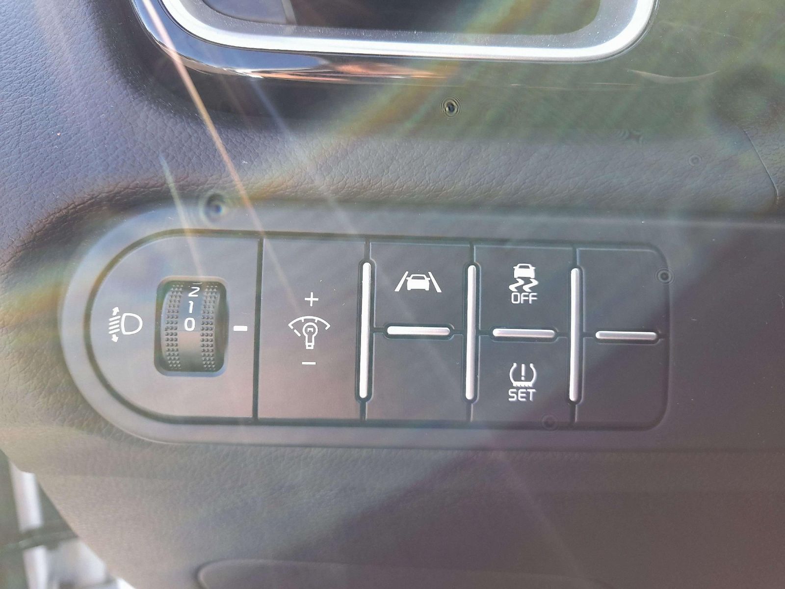 Kia XCeed Vision 2023 1.6D 48V DCT7 - Samsaru's Car Outlet