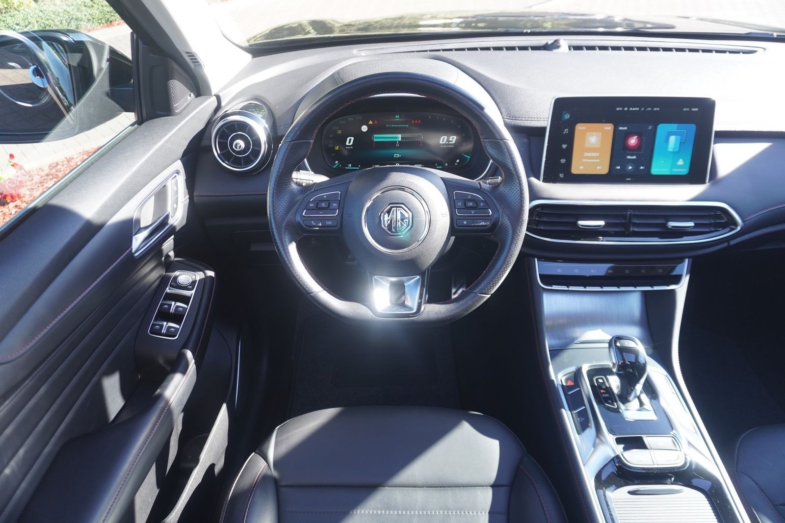 MG HS 1.5 T-GDI Luxury Aut. LED Navi Pano 360°