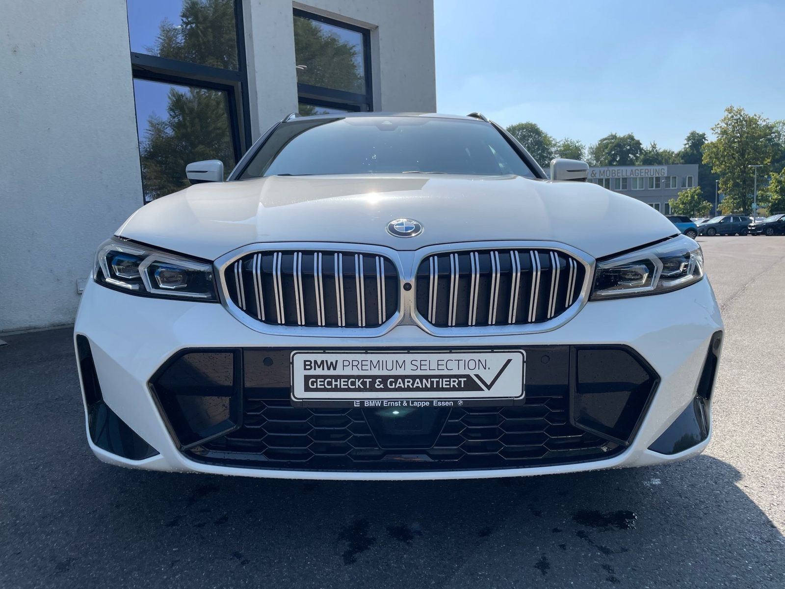 BMW 320d Touring M Sport || Pano Head-Up HiFi 360°