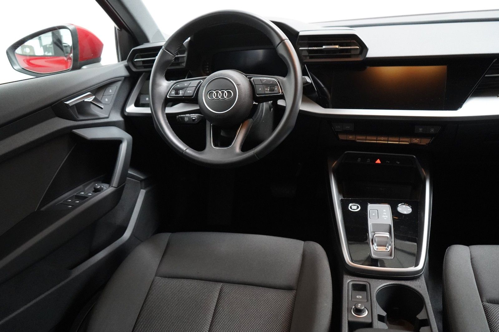 Audi A3 Spbg 30 TFSI Advanced - Samsaru's Car Outlet