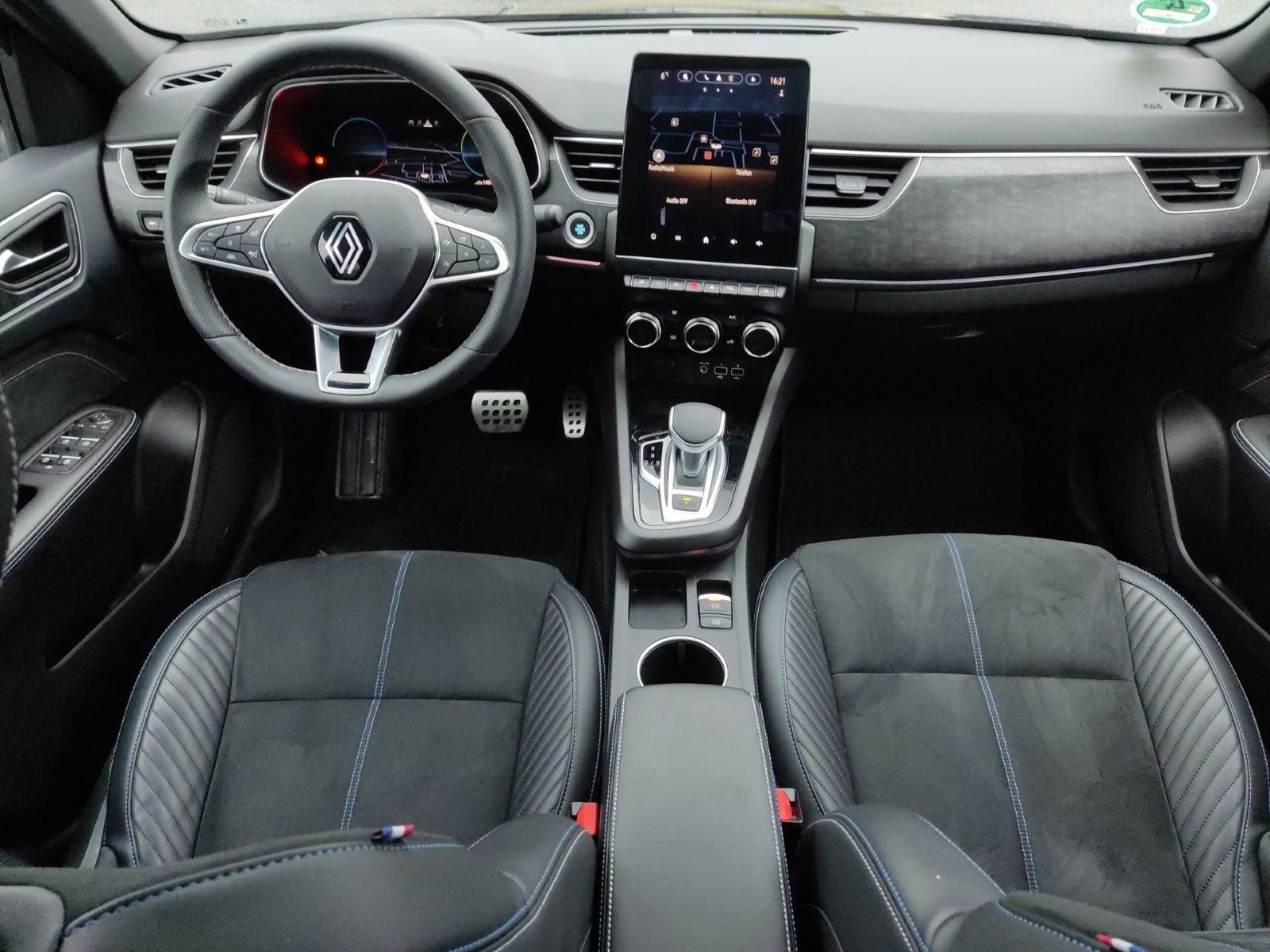 Renault Arkana - Samsaru's Car Outlet
