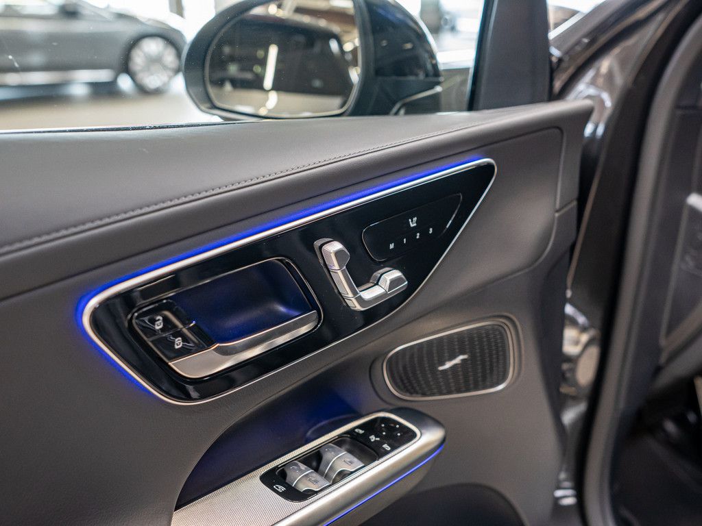Mercedes-Benz GLC 220 d 4M Edition AMG AHK Distr. LED Pano Nav