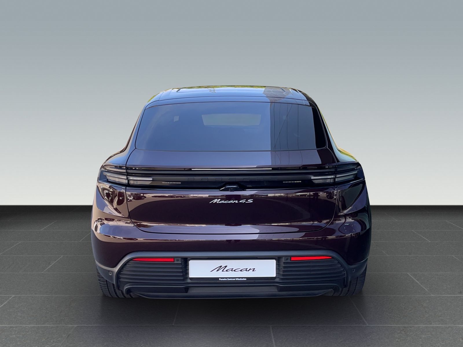 Porsche Macan 4S - Samsaru's Car Outlet