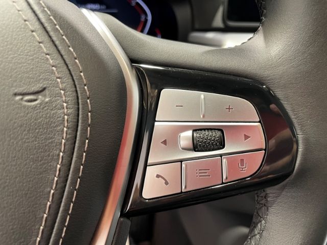 BMW 520 D Touring Automatik EU6d ACC LED Navi Leder