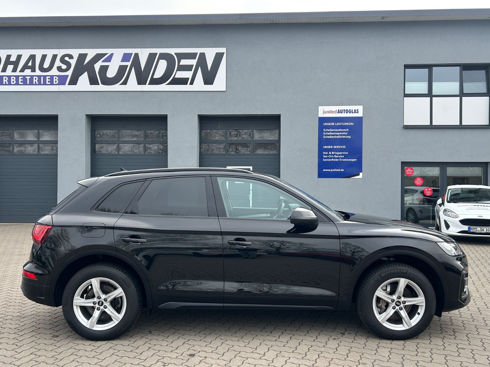 Audi Q5 40 TDI quattro - Samsaru's Car Outlet