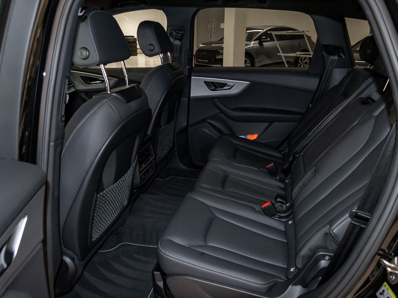 Audi Q7 SUV TFSI e S line 55 TFSI e quattro tiptronic