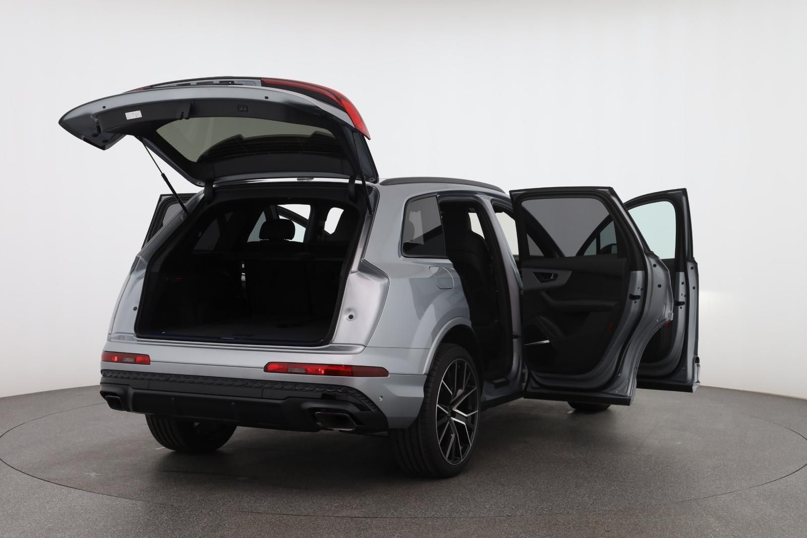 Audi Q7 50 TDI quattro S line