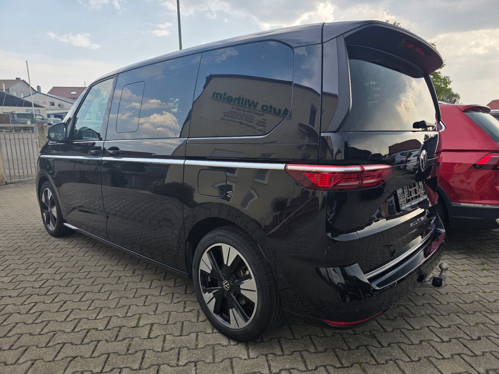 Volkswagen Multivan Style eHybrid 4M AHK Sitzbelüf NP:103T€