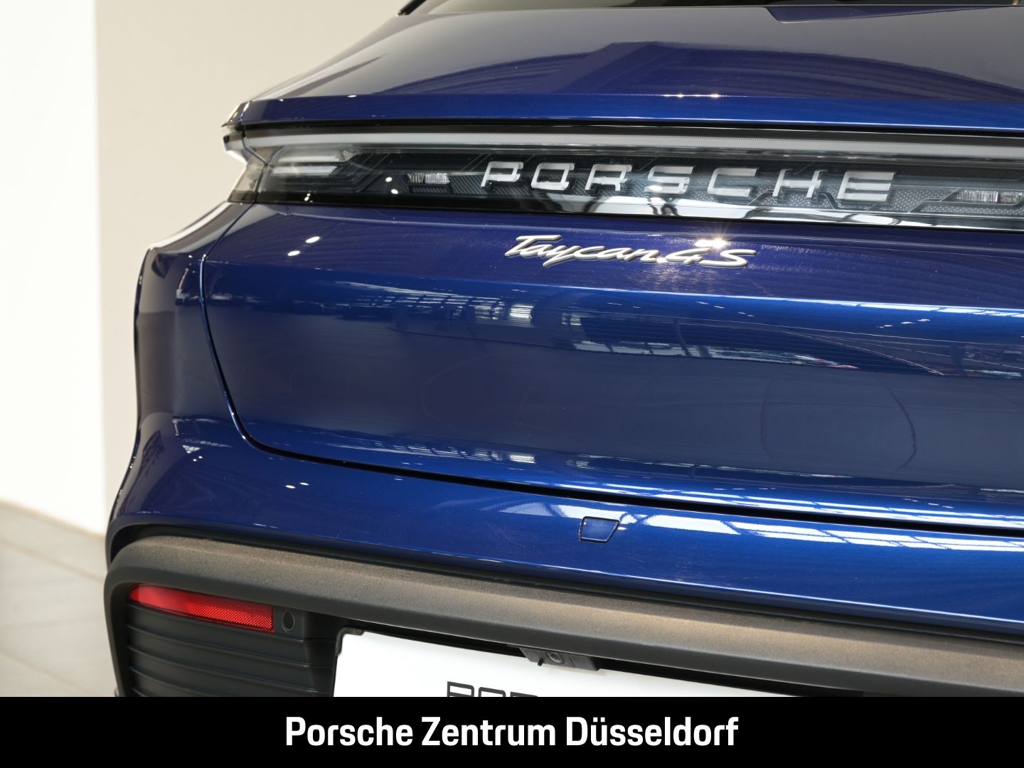 Porsche Taycan 4S Sport Turismo BOSE Luftfederung LED
