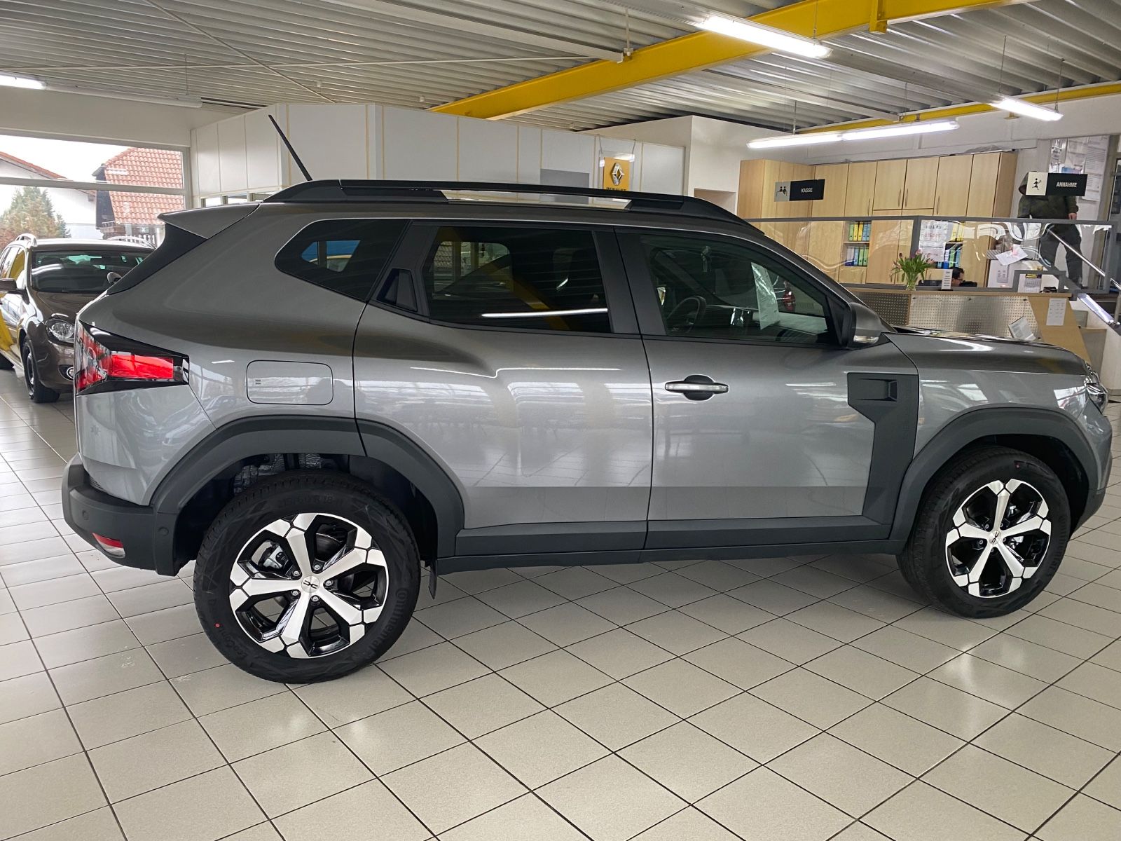 Dacia Duster III Hybrid - Samsaru's Car Outlet