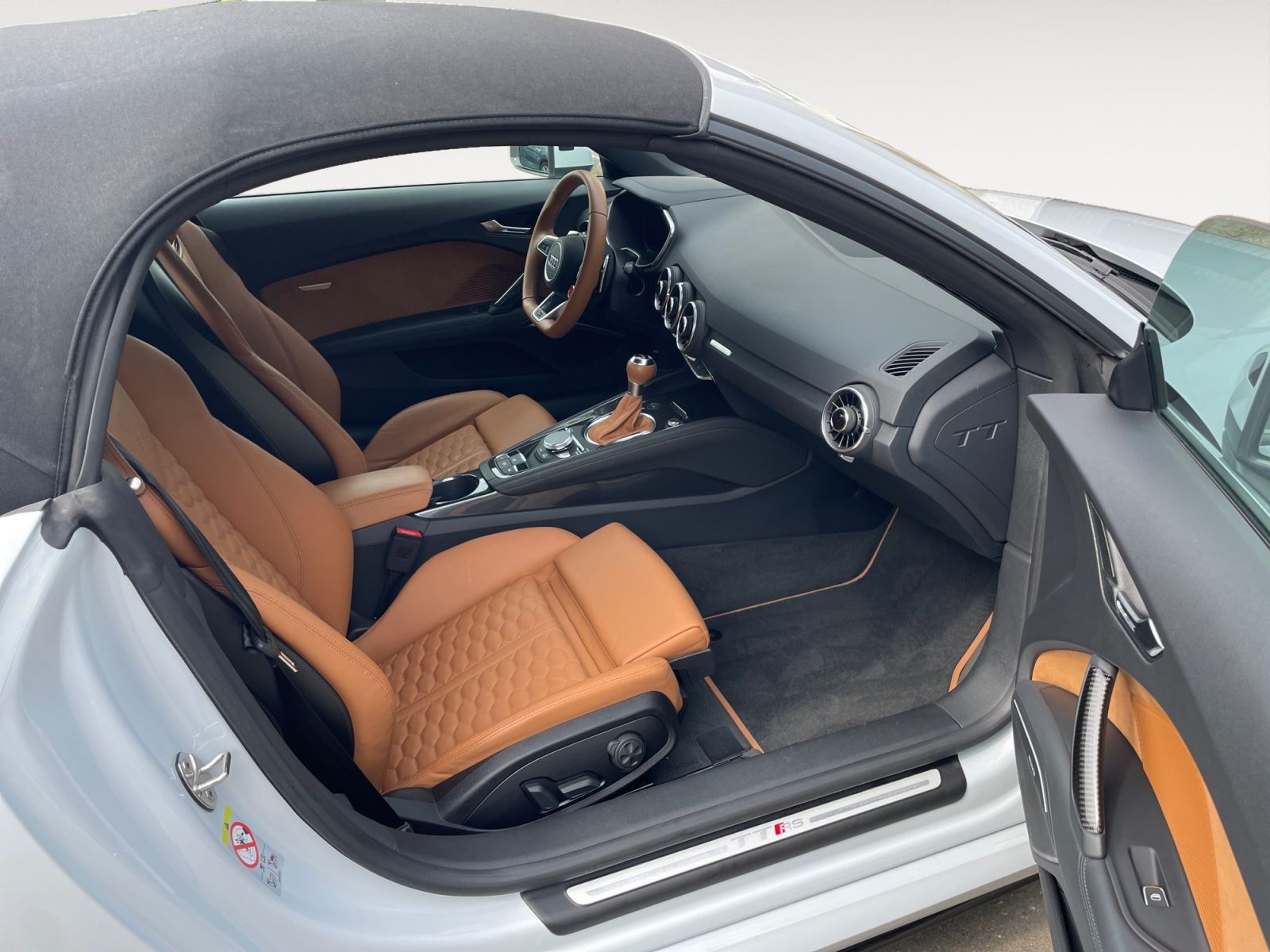 Audi TT RS Roadster Exclusive UPE 98t *RS Abgas*Kamer