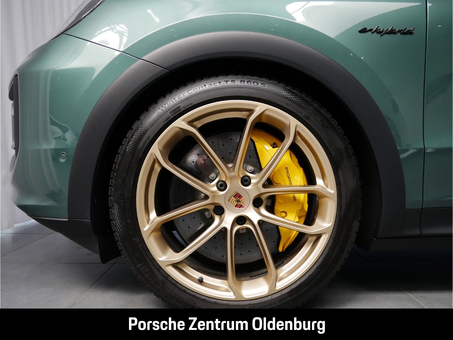 Porsche Cayenne Turbo E-Hybrid Coupe mit GT-Paket PTS