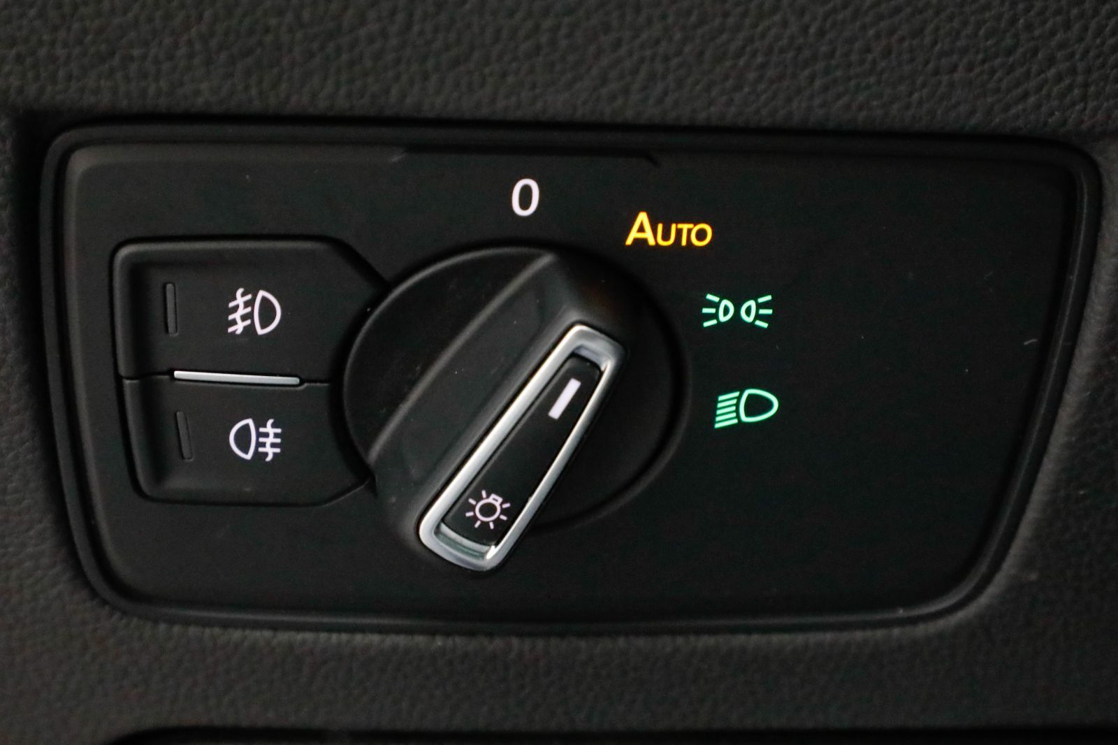 Volkswagen Passat Variant 2.0 TDI DSG Elegance Matrix Pano