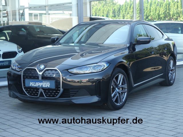 BMW i4 eDrive40 Sportsitz Leder*ACC Prof°AHK-el.Sitz