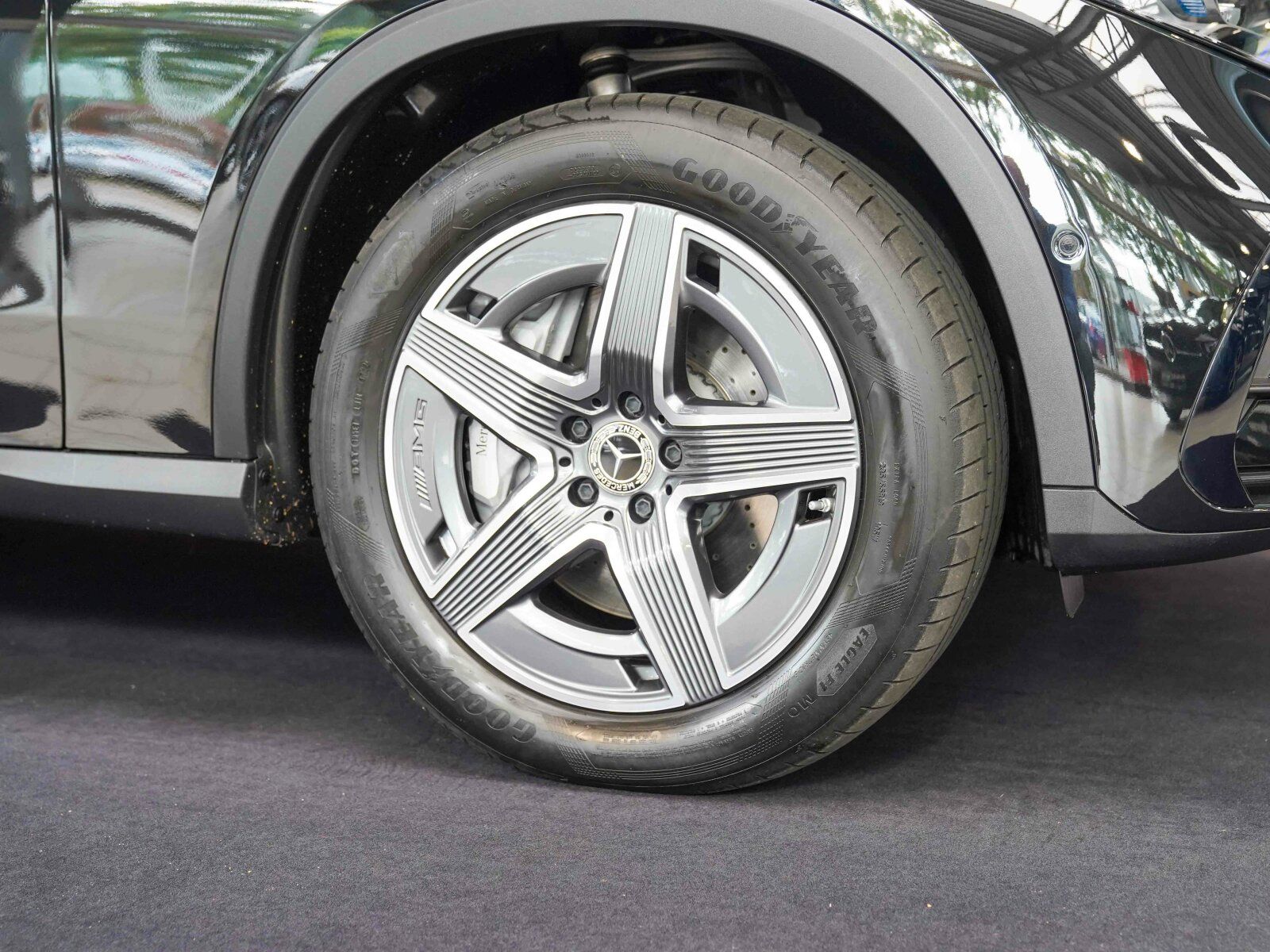 Mercedes-Benz GLC 220 d 4M AMG Line Premium - Samsaru's Car Outlet
