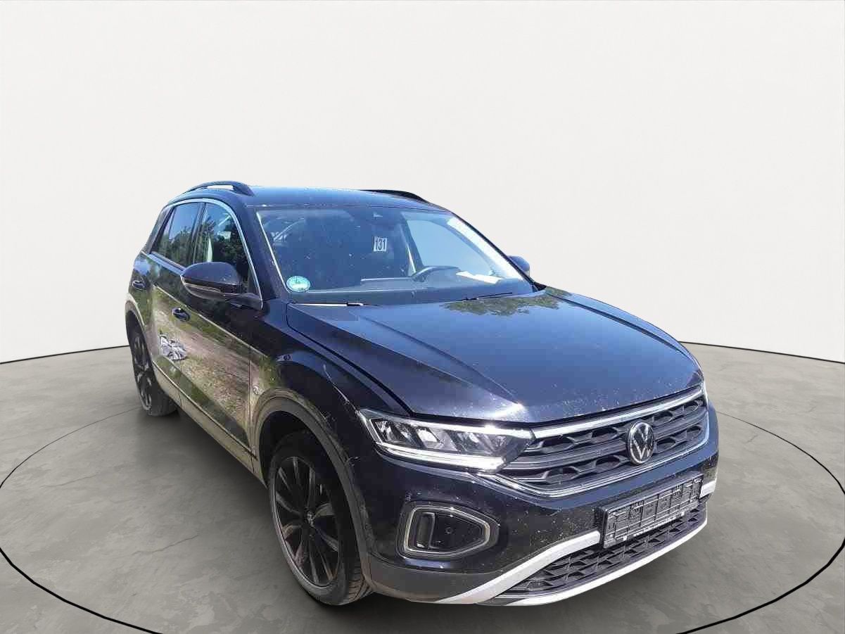 Volkswagen T-Roc 1.0 TSI Life - Samsaru's Car Outlet
