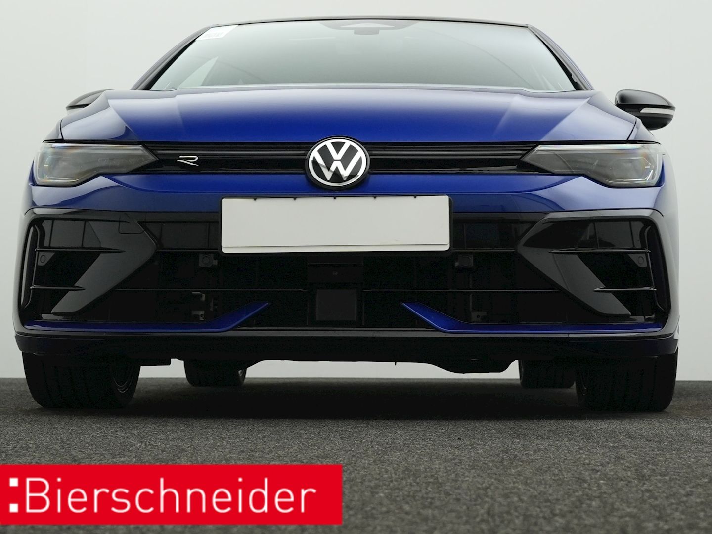 Volkswagen Golf R 8 2.0 TSI DSG 4Mo. Blackstyle 5-J-GAR PAN